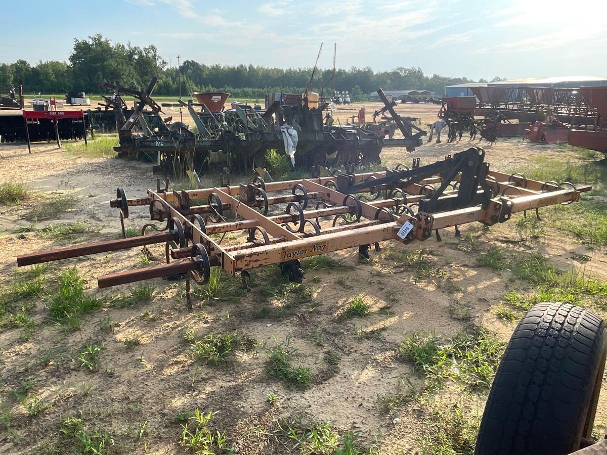 415 - TAYLOR WAY FIELD CULTIVATOR