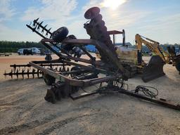 443 - JOHN DEERE 235 PULL TYPE HARROW