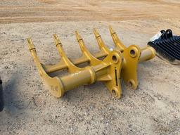 567 - ABSOLUTE - NEW 60" RAKE