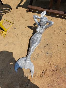 1855 - ABSOLUTE- CAST MERMAID