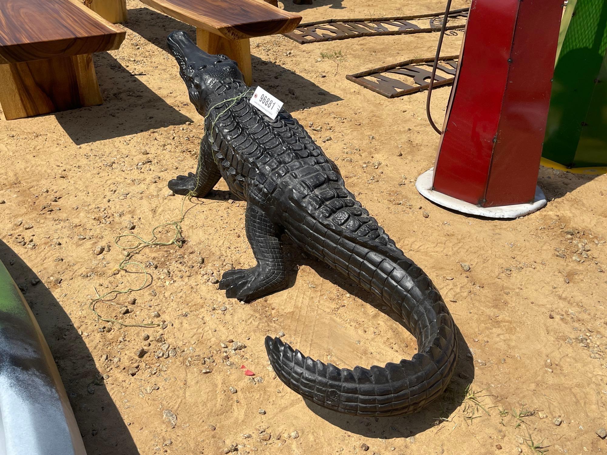 1881 - ABSOLUTE- CAST ALLIGATOR