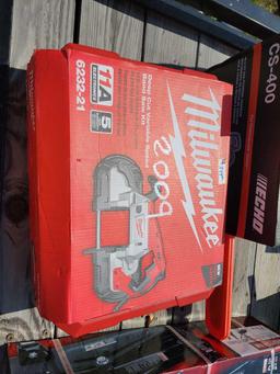 2009 - NEW MILWAUKEE 6232-21 BAND SAW