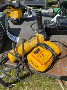 2203 - DEWALT GRINDER