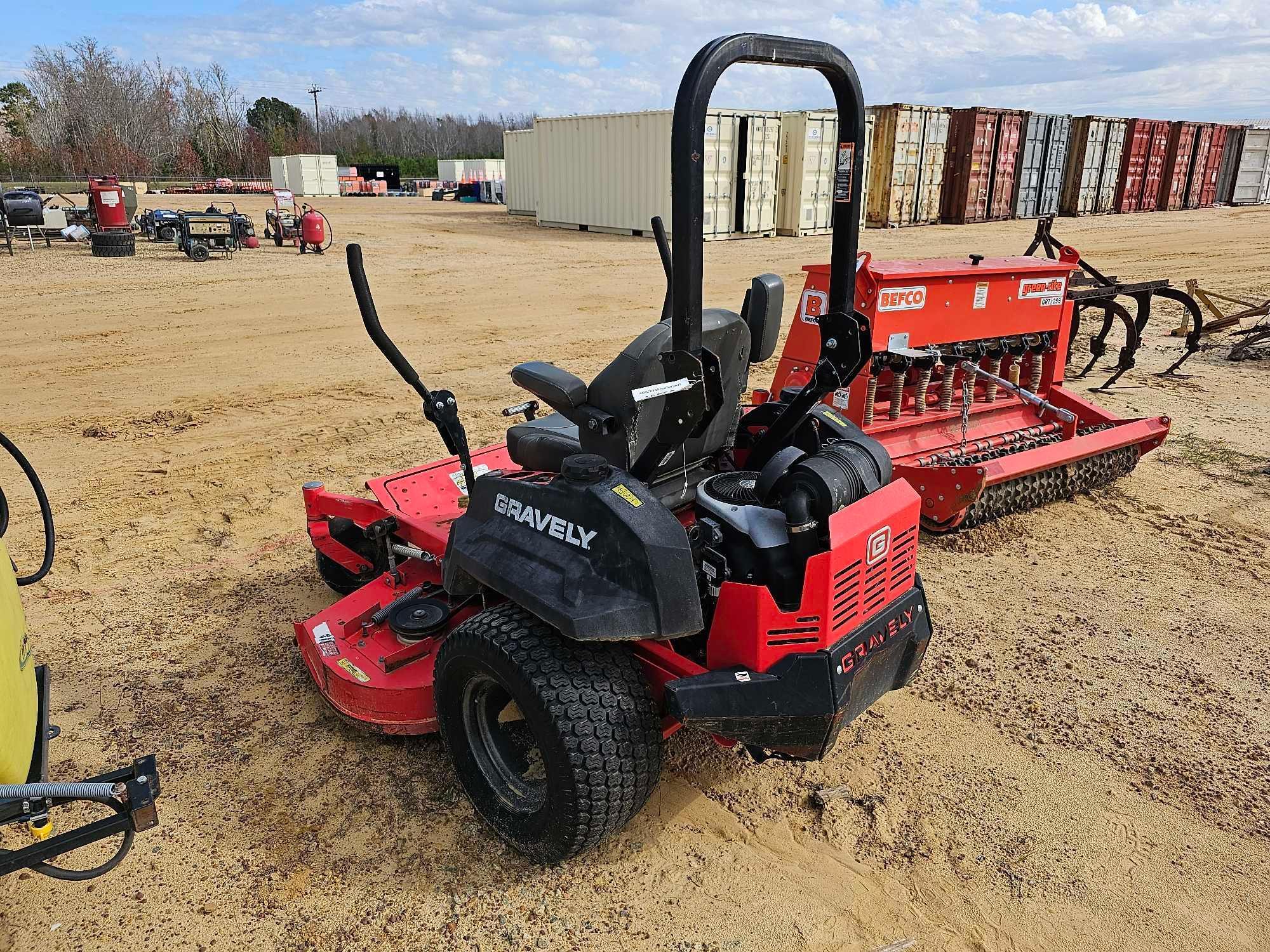 138 - GRAVELY PRO TURN 260 ZAERO TURN MOWER