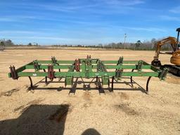 289 - CHISEL PLOW