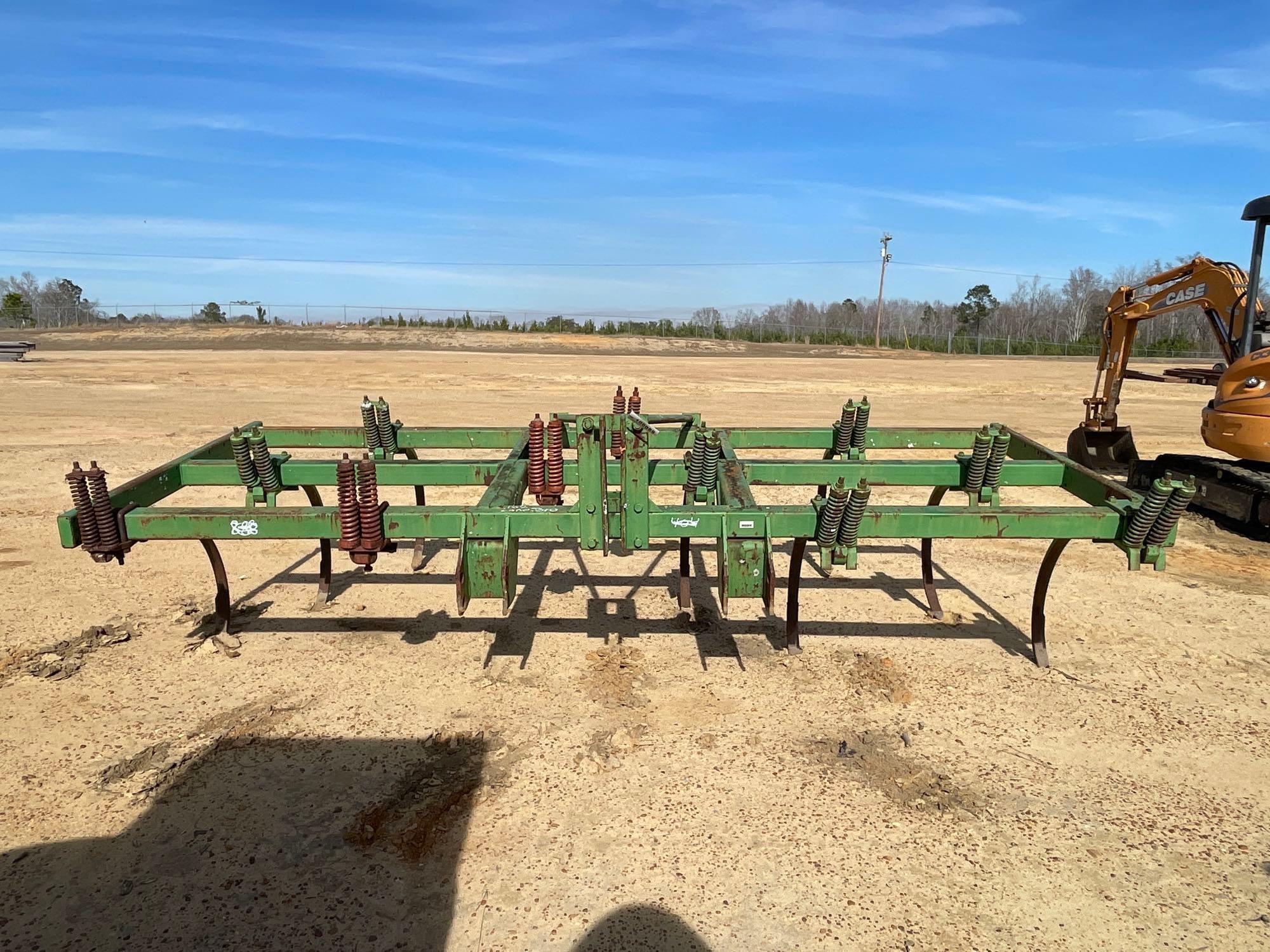 289 - CHISEL PLOW