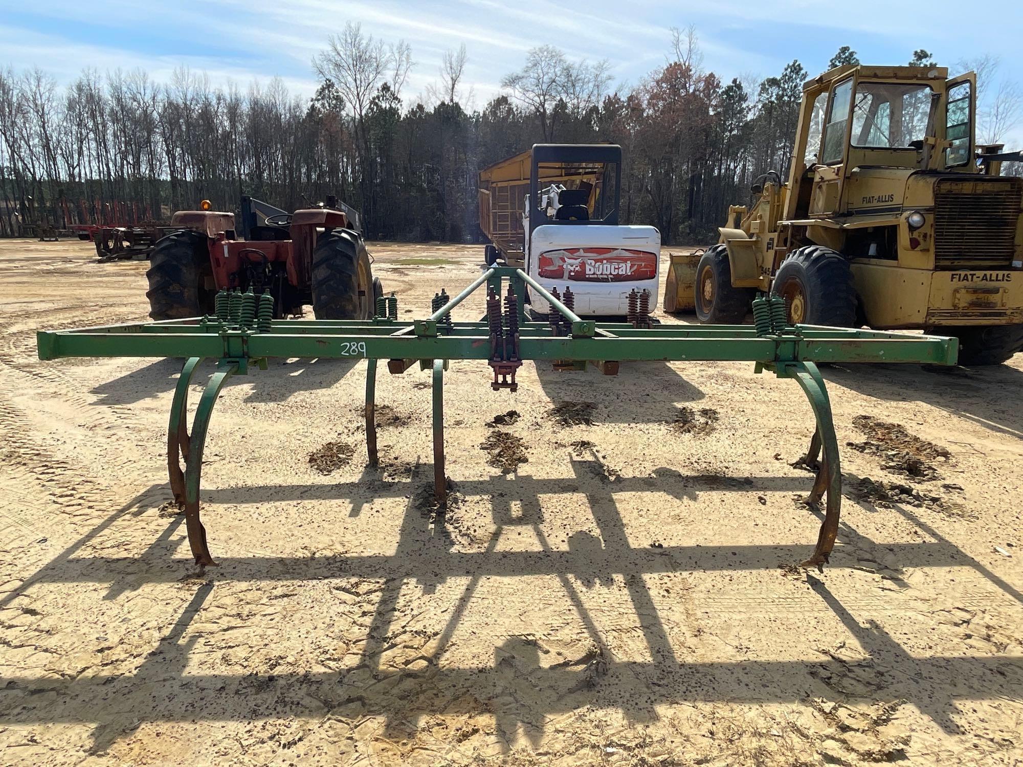 289 - CHISEL PLOW