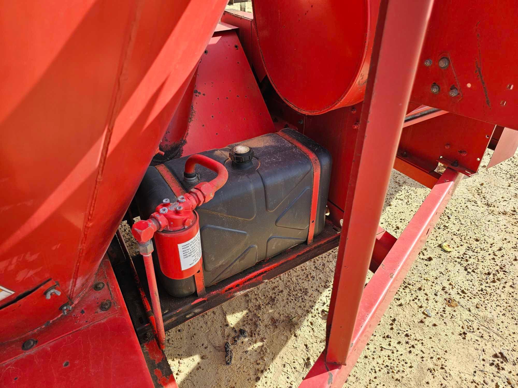 441 - GEHL 125 MIX ALL FEED MILL