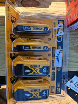 1992 - DEWALT 4 PC BATTERY PACK
