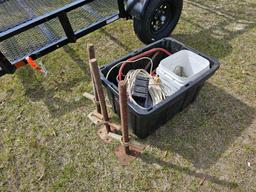 2291 - 1 - TOTE FULL OF MISC & 3 JACKS