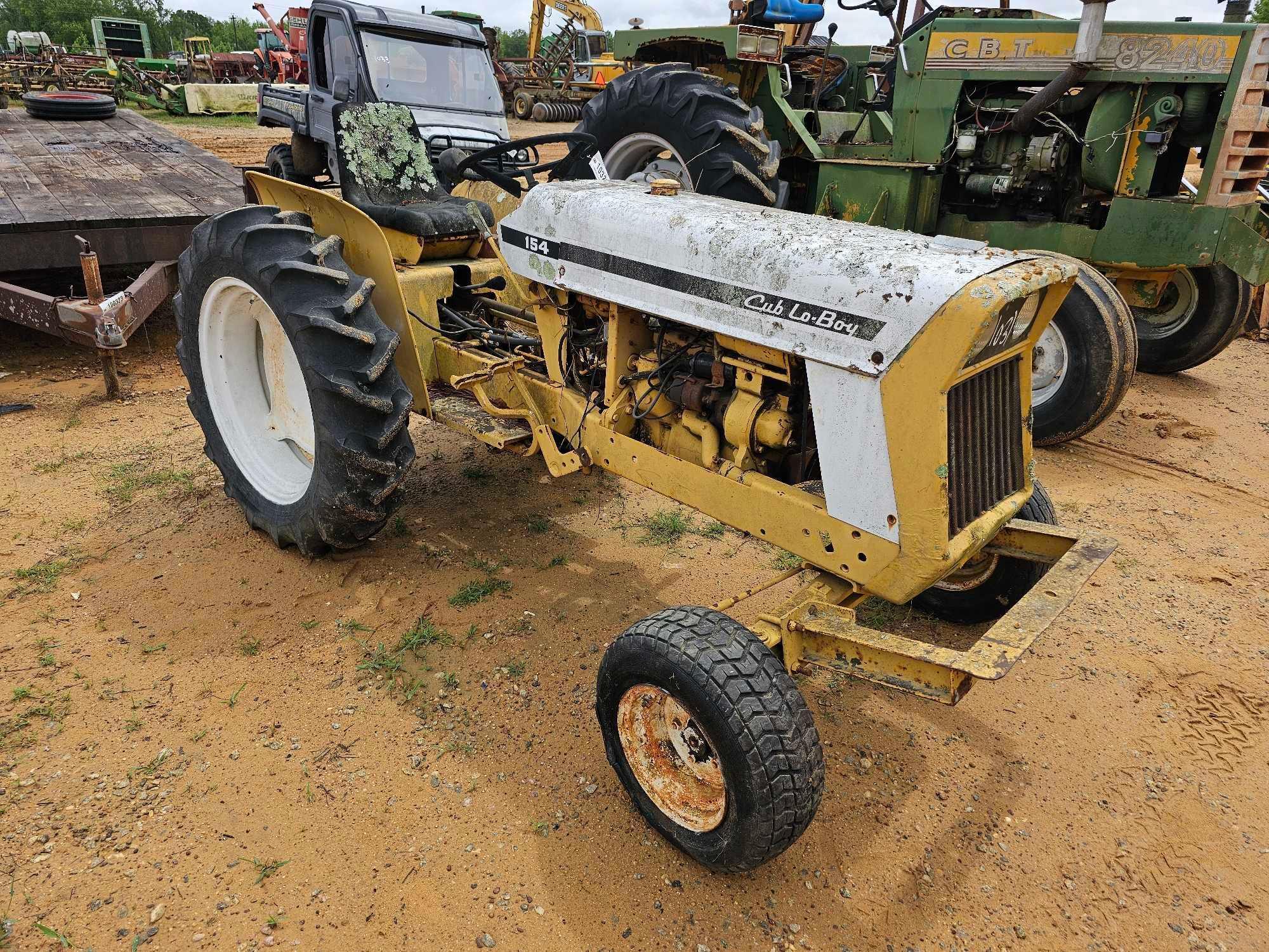 1031 - ABSOLUTE - CAB LO-BOY 154 TRACTOR