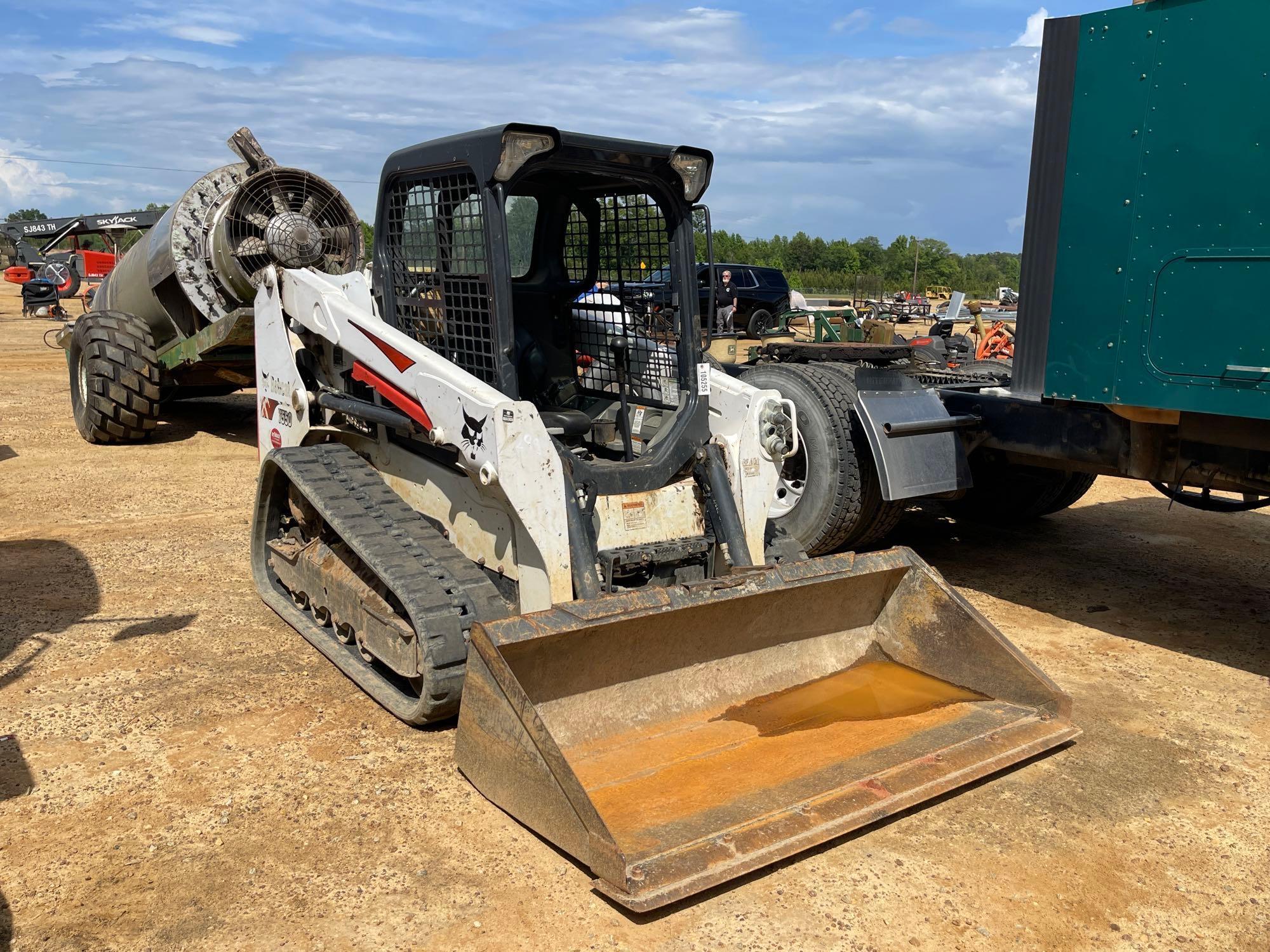 299 - 2020 BOBCAT T550 SKID STEER