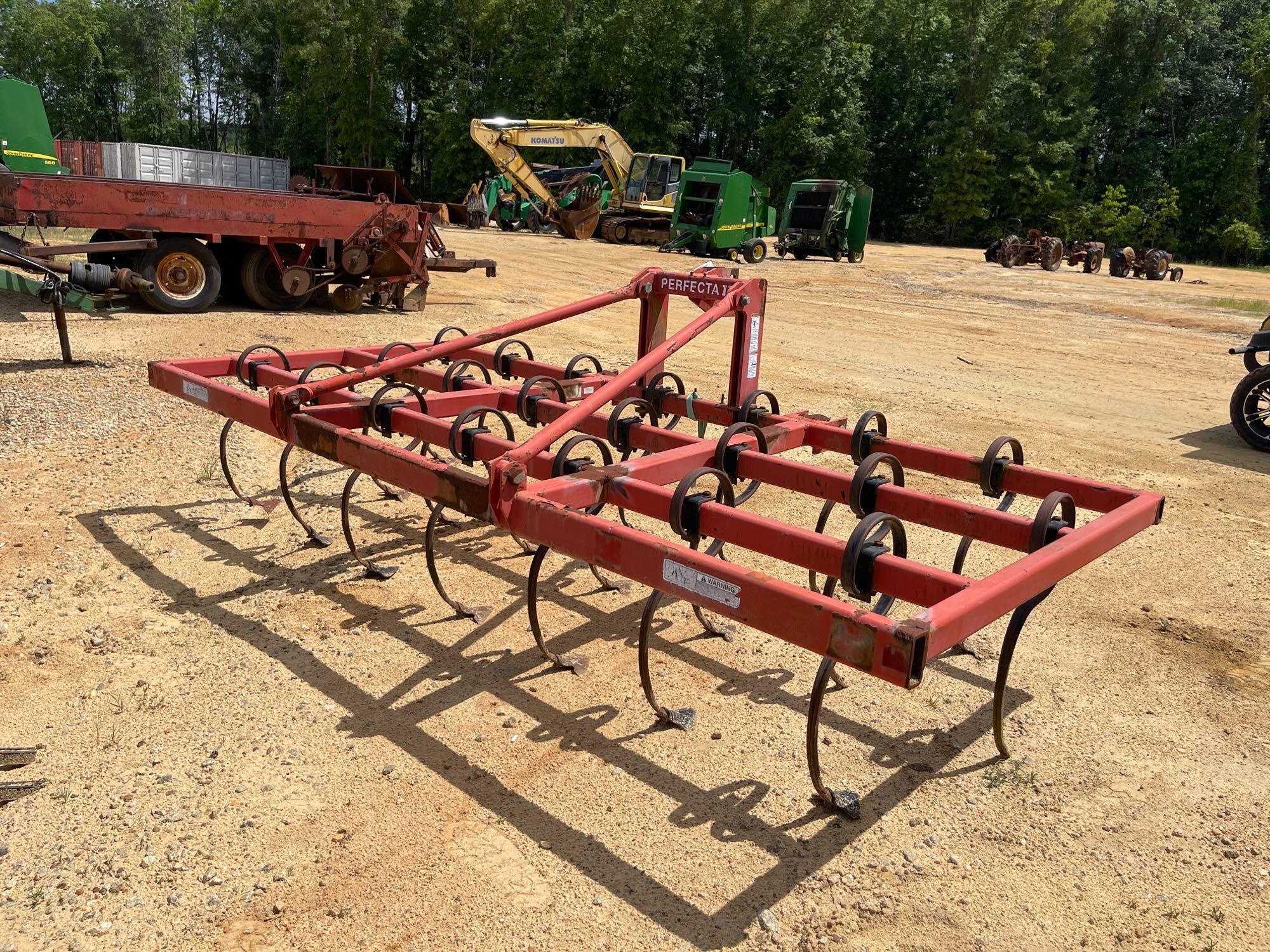 408 - UNVERFERTH 10' SHANK CULTIVATOR