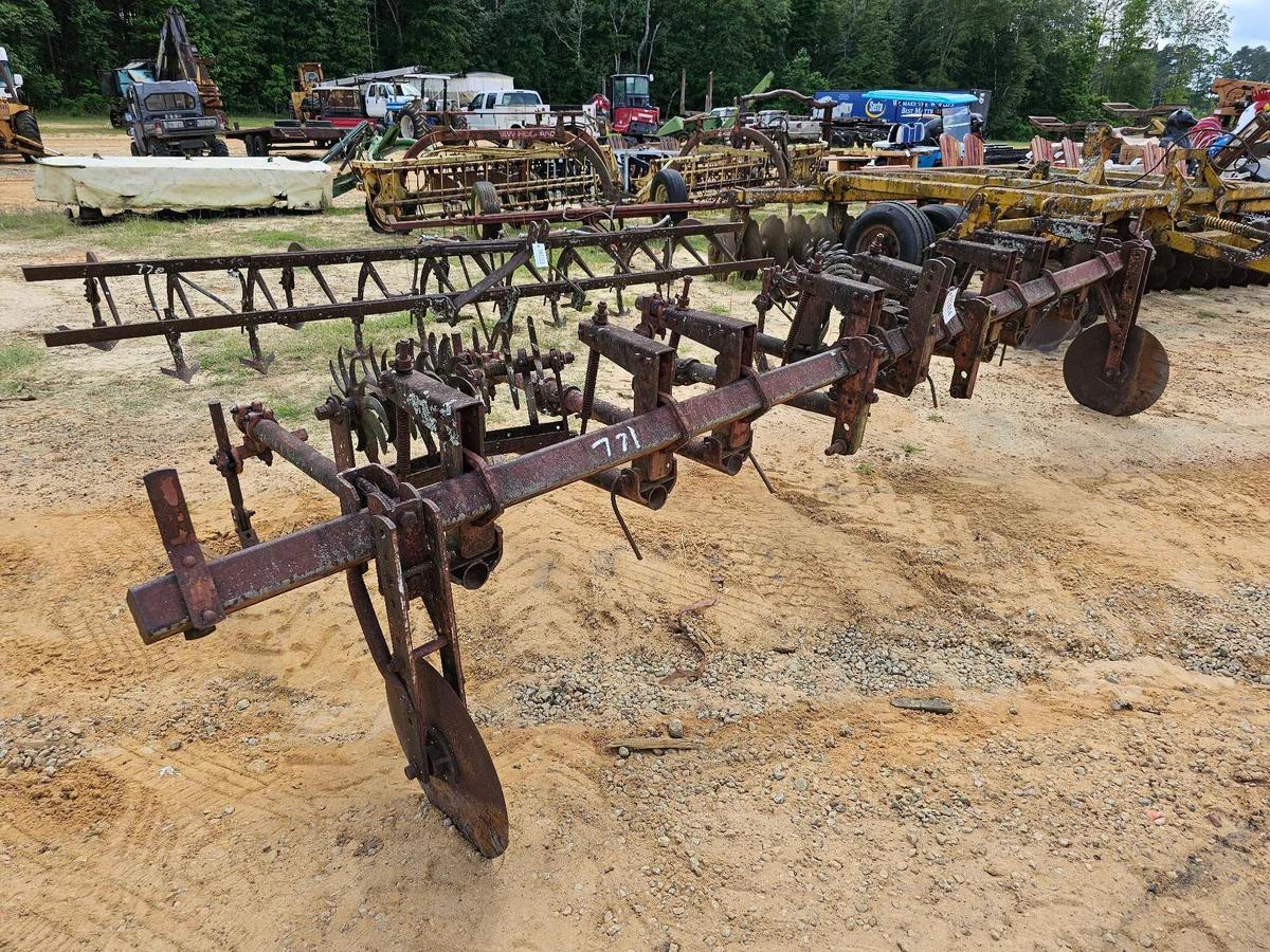 771 - 4 ROW ROLLING CULTIVATOR