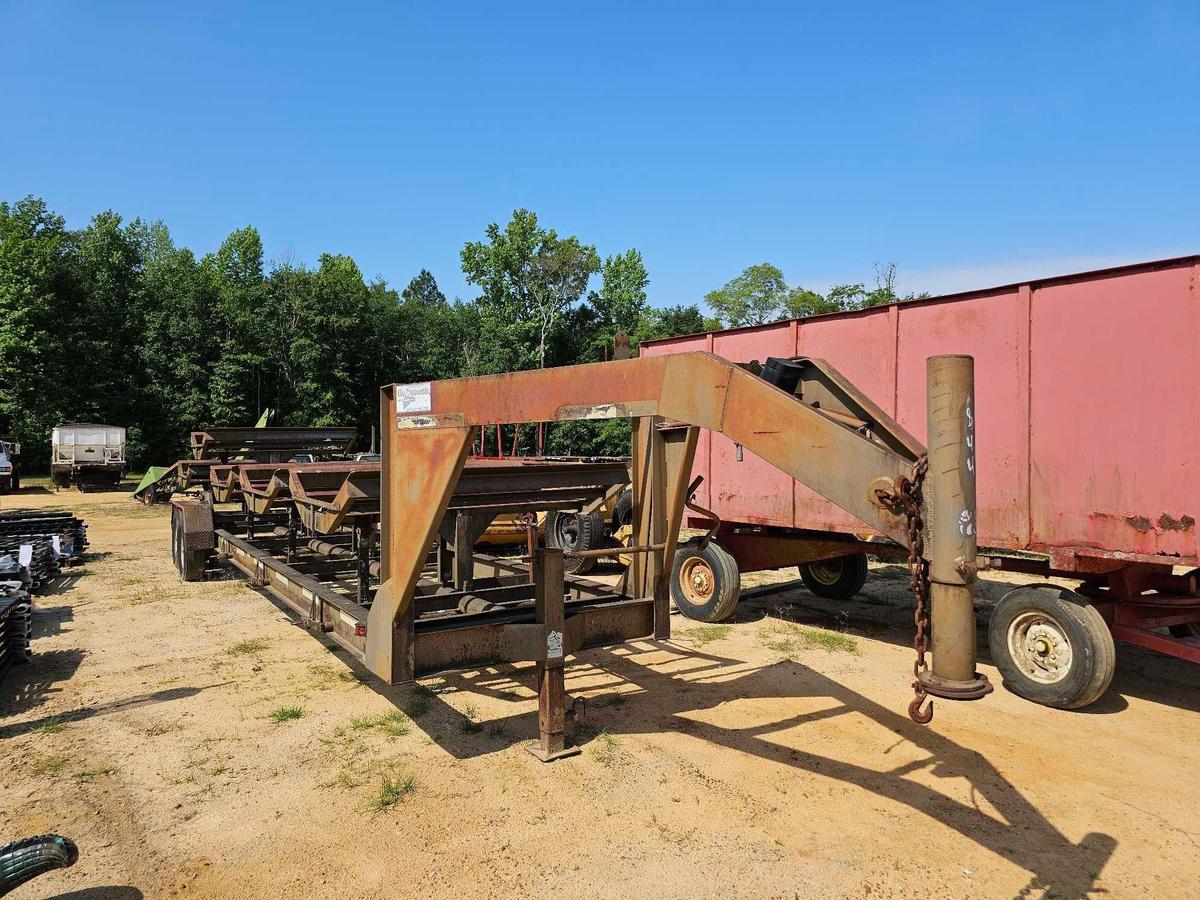 844 - 1998 GOOSENECK SIDE DUMP HAY TRAILER