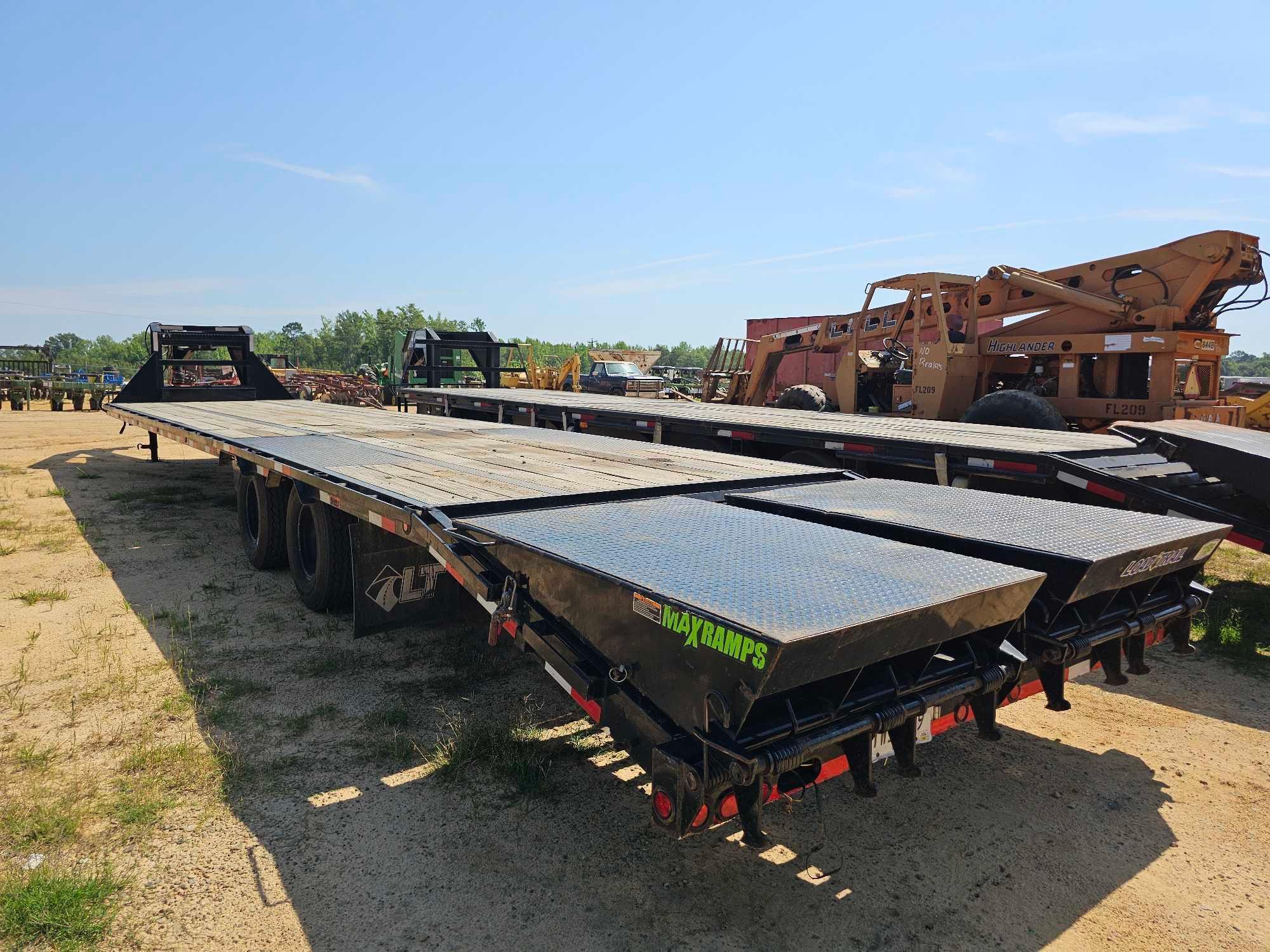 850 - 2021 LOAD TRAILER GOOSENECK DOVETAIL TRAILER