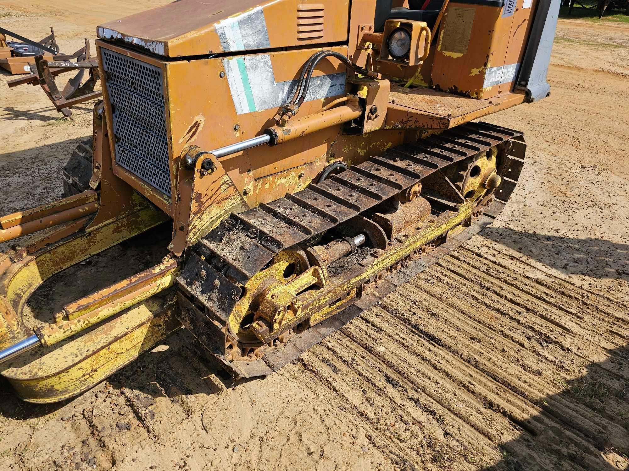 886 - MITSUBISHI DOZER BD2G