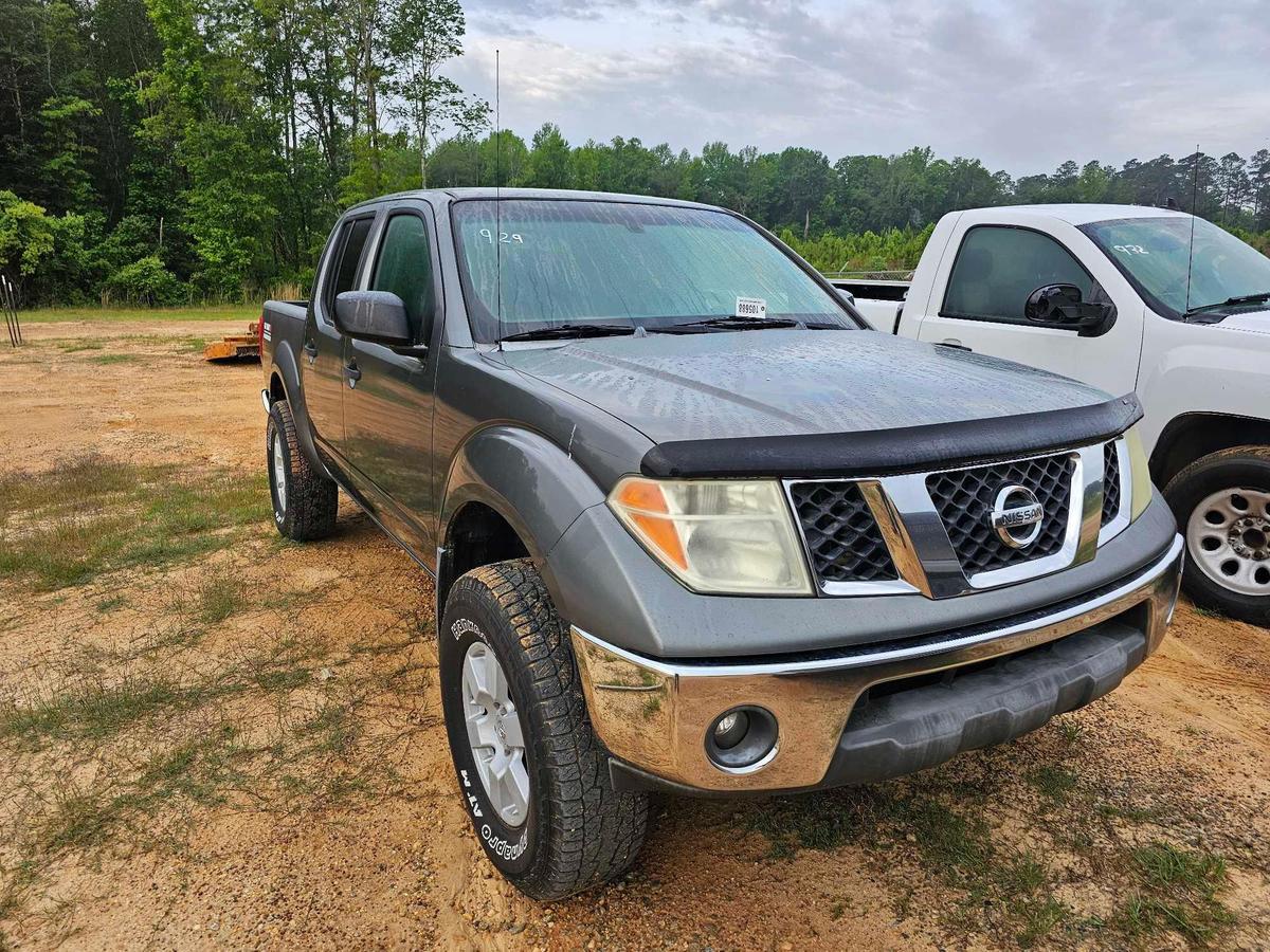 929 - 2005 NISSAN MISMO 4WD CREW CAB TRUCK