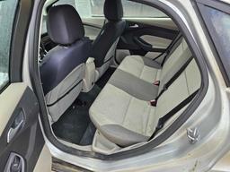 931 - 2014 FORD FOCUS SE