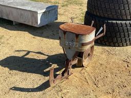 2273 - COLE PLANTER