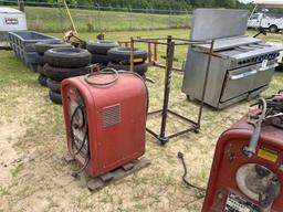 2861 - LINCOLN ARC WELDER 250