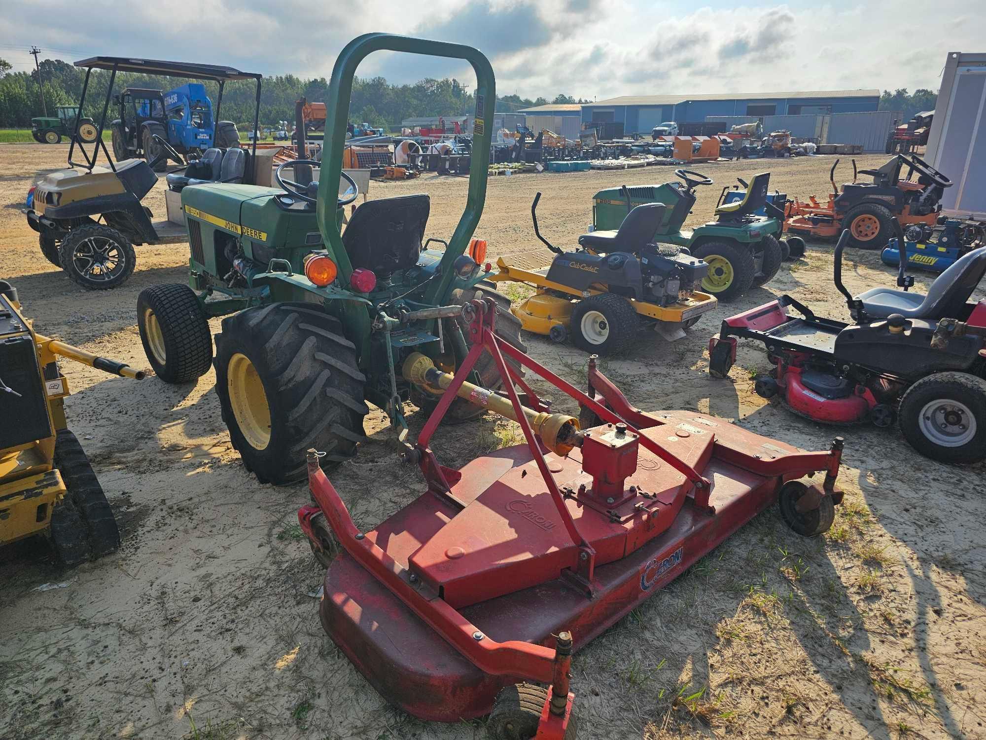 122 - JOHN DEERE 650 2WD TRACTOR