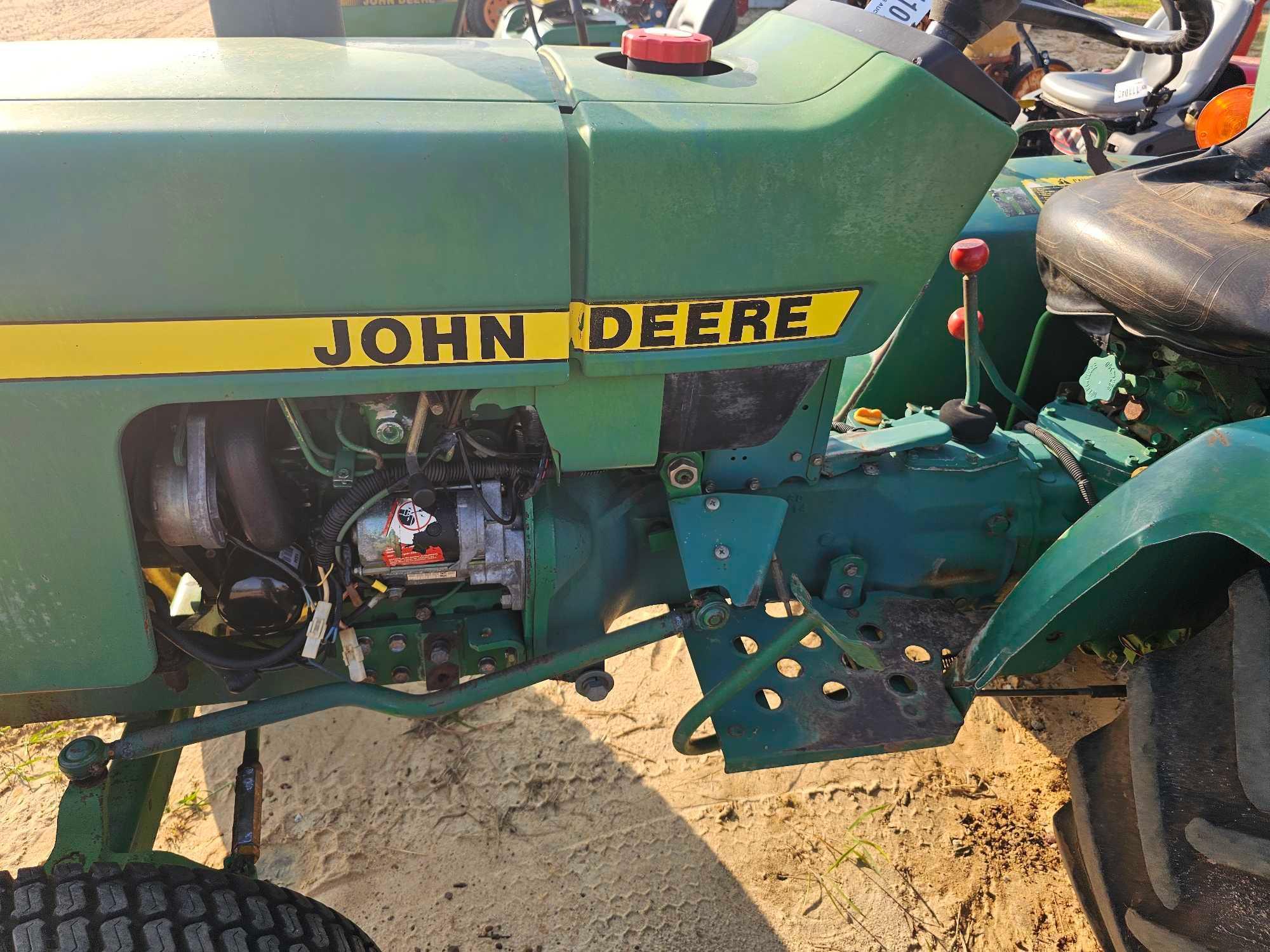 122 - JOHN DEERE 650 2WD TRACTOR