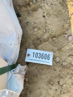 2138 - 96 PC 1X4X8' PRIMED BOARDS