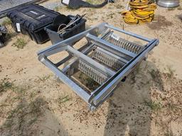 2307 - 2 - ALUM BIG TRUCKS STEPS