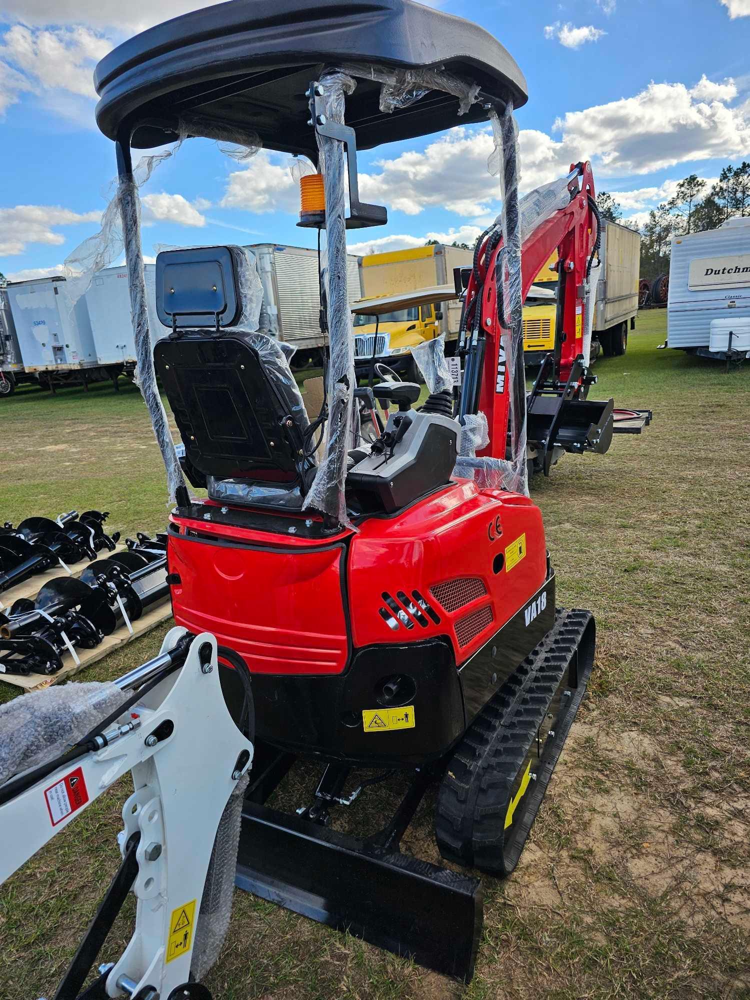319 - ABSOLUTE - MIVA VA18 MINI EXCAVATOR