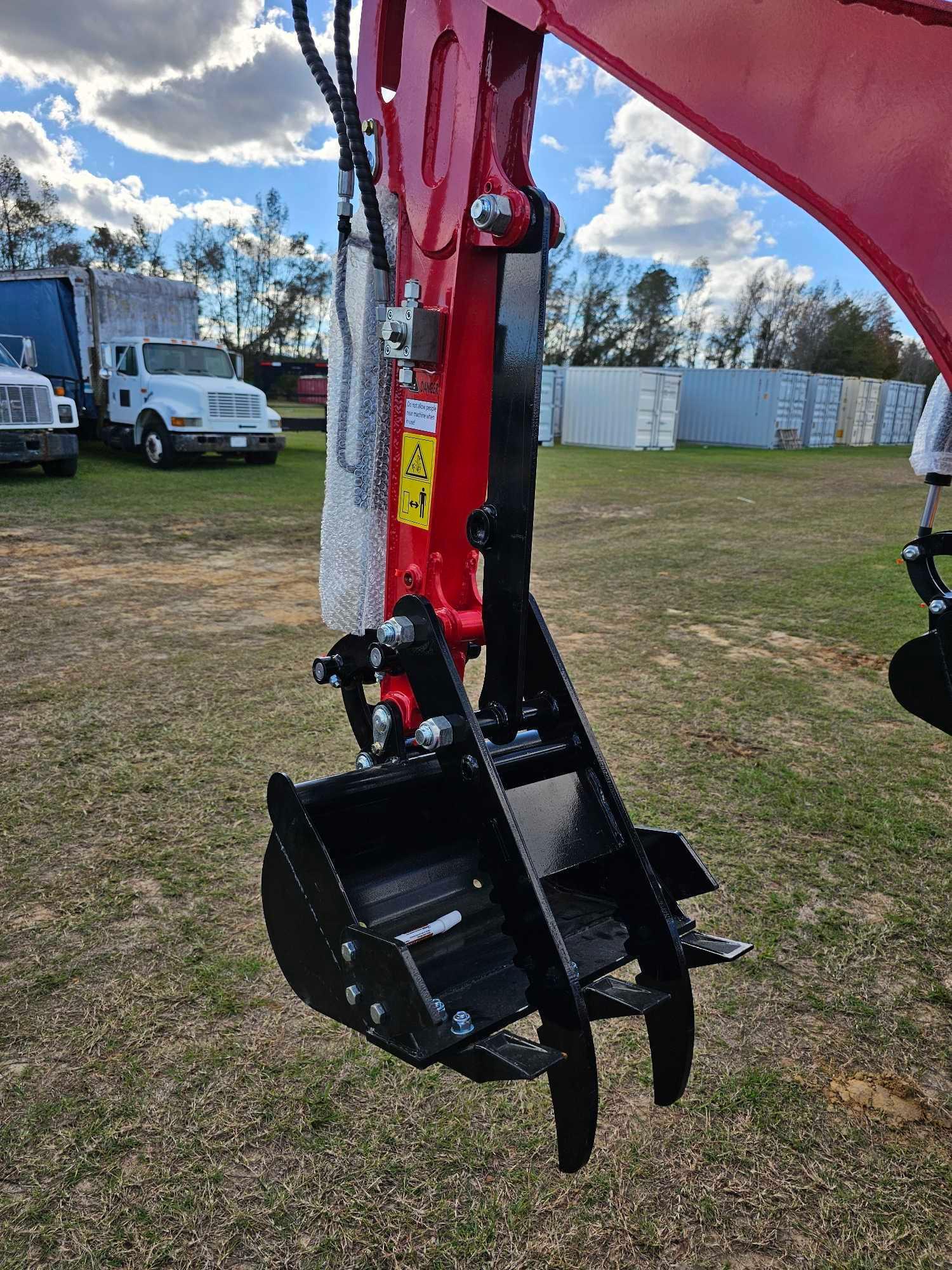 319 - ABSOLUTE - MIVA VA18 MINI EXCAVATOR