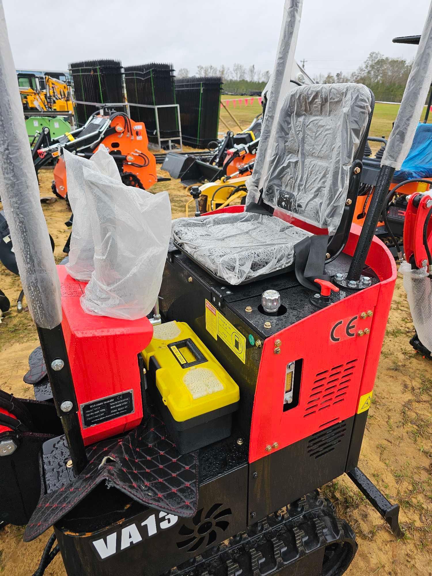 391 - ABSOLUTE - NEW MIVA MINI EXCAVATOR
