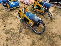 399 - ABSOLUTE - MINI EXCAVATOR ITEMS