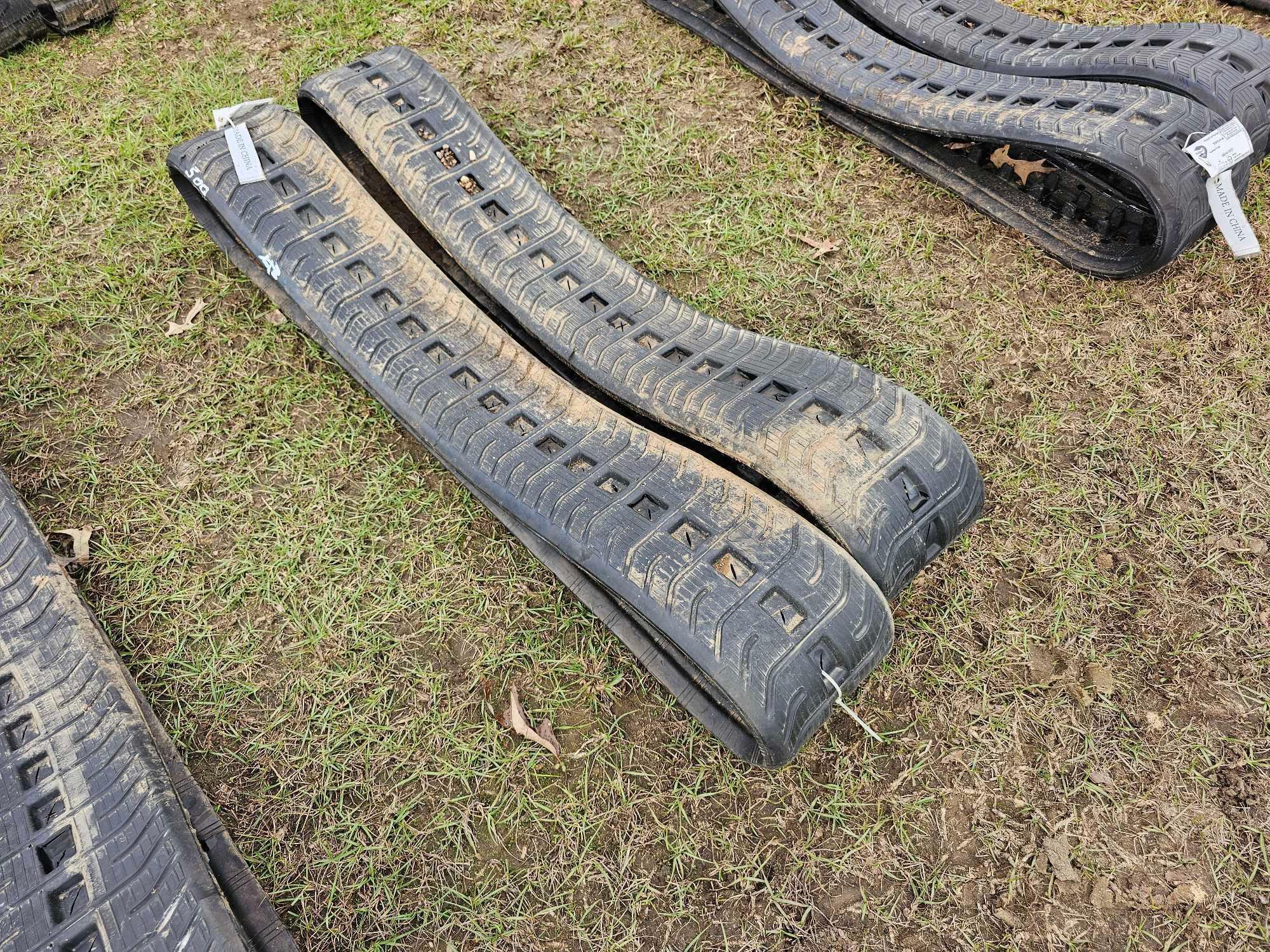 500 - PAIR OF RUBBER TRACK