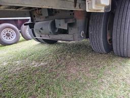 682 - 2002 GREAT DANE 53" ENCLOSED TRAILER