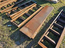 867 - PAIR OF 6' TRAILER RAMPS