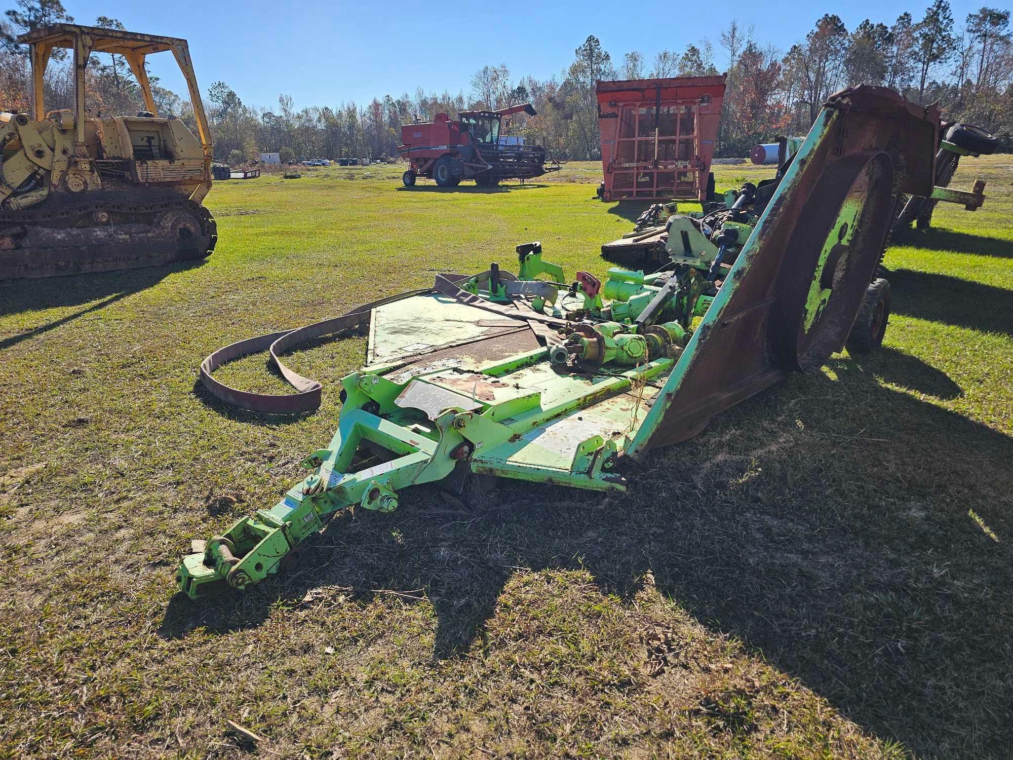 952 - ABSOLUTE - SCHULTE 15' BATWING ROTARY CUTTER