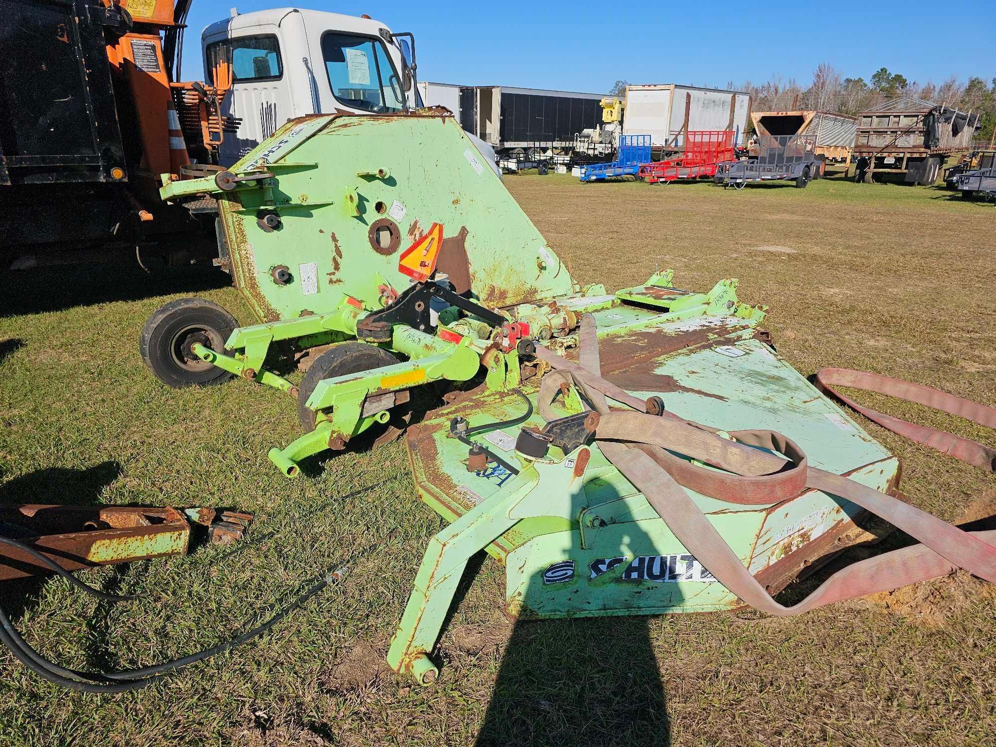 952 - ABSOLUTE - SCHULTE 15' BATWING ROTARY CUTTER