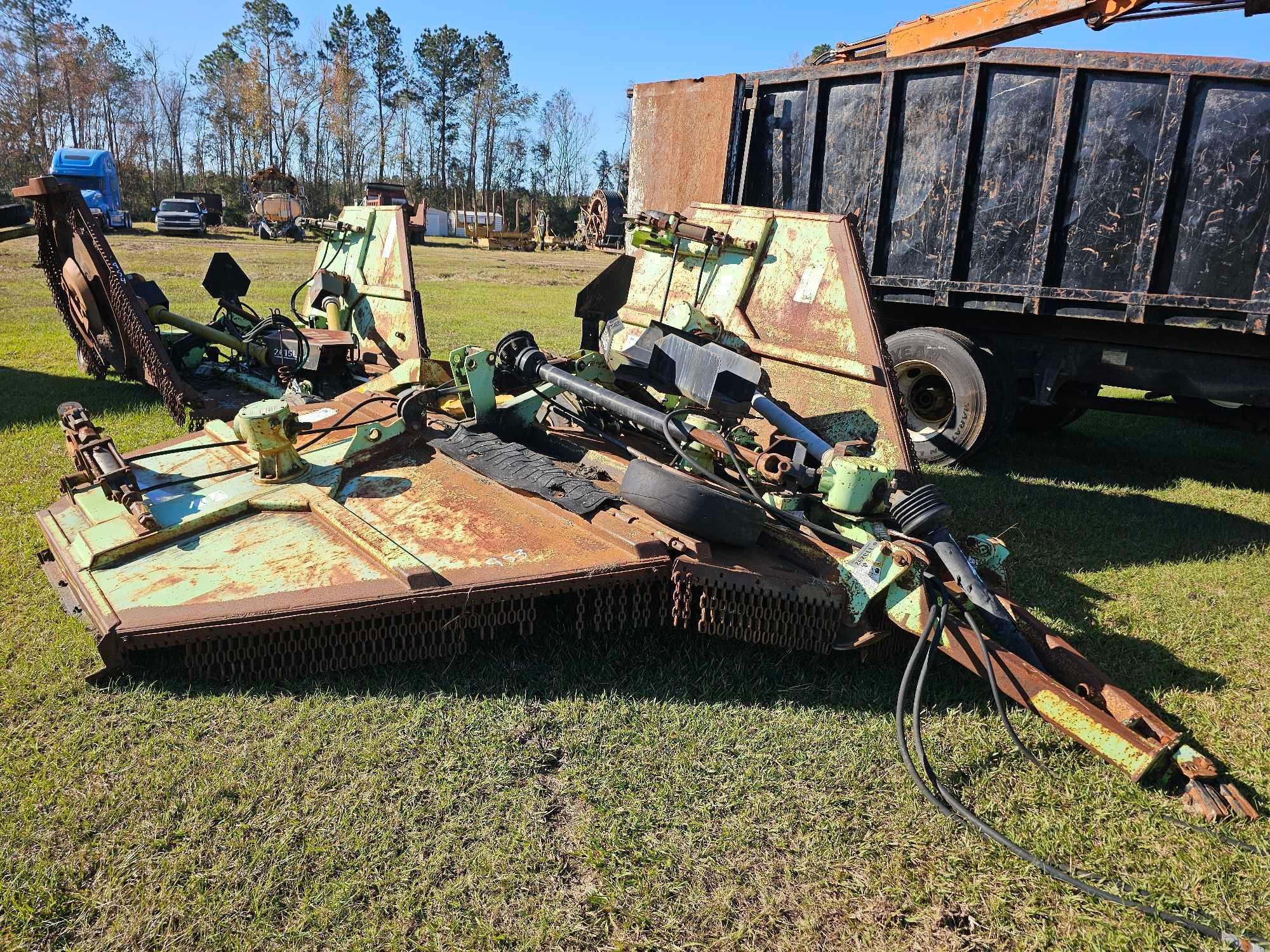 953 - ABSOLUTE - SCHULTE 15' BATWING ROTARY CUTTER