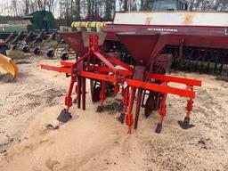 1521 - COVINGTON 2 ROW PLANTER