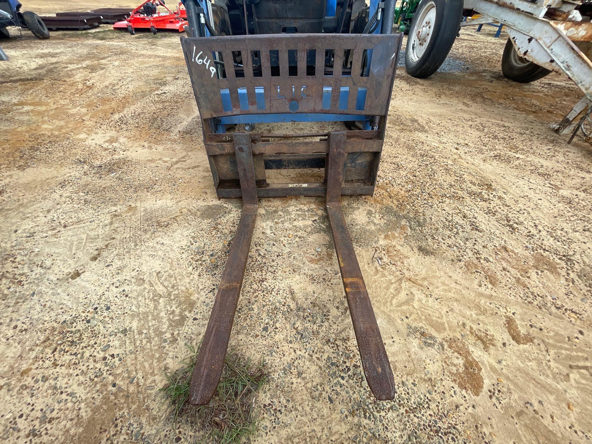 1649 - NEW HOLLAND TT60A 4WD TRACTOR