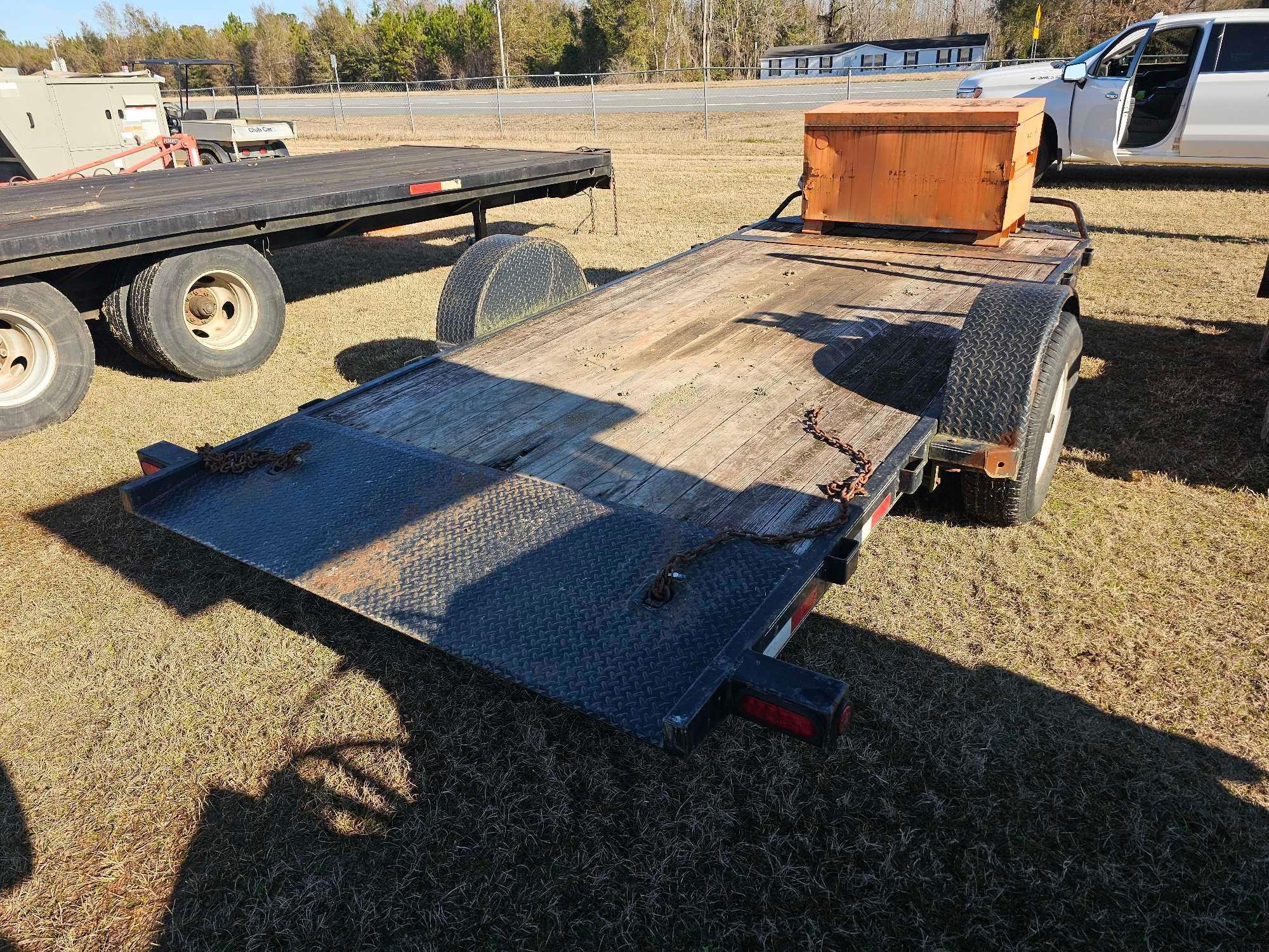 412 - 2016 PJ 80" X 16' TILT TRAILER