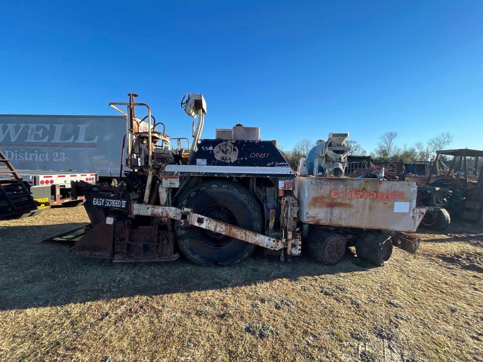 550 - CEDAR RAPIDS EASY SCREED III ASPHALT PAVER