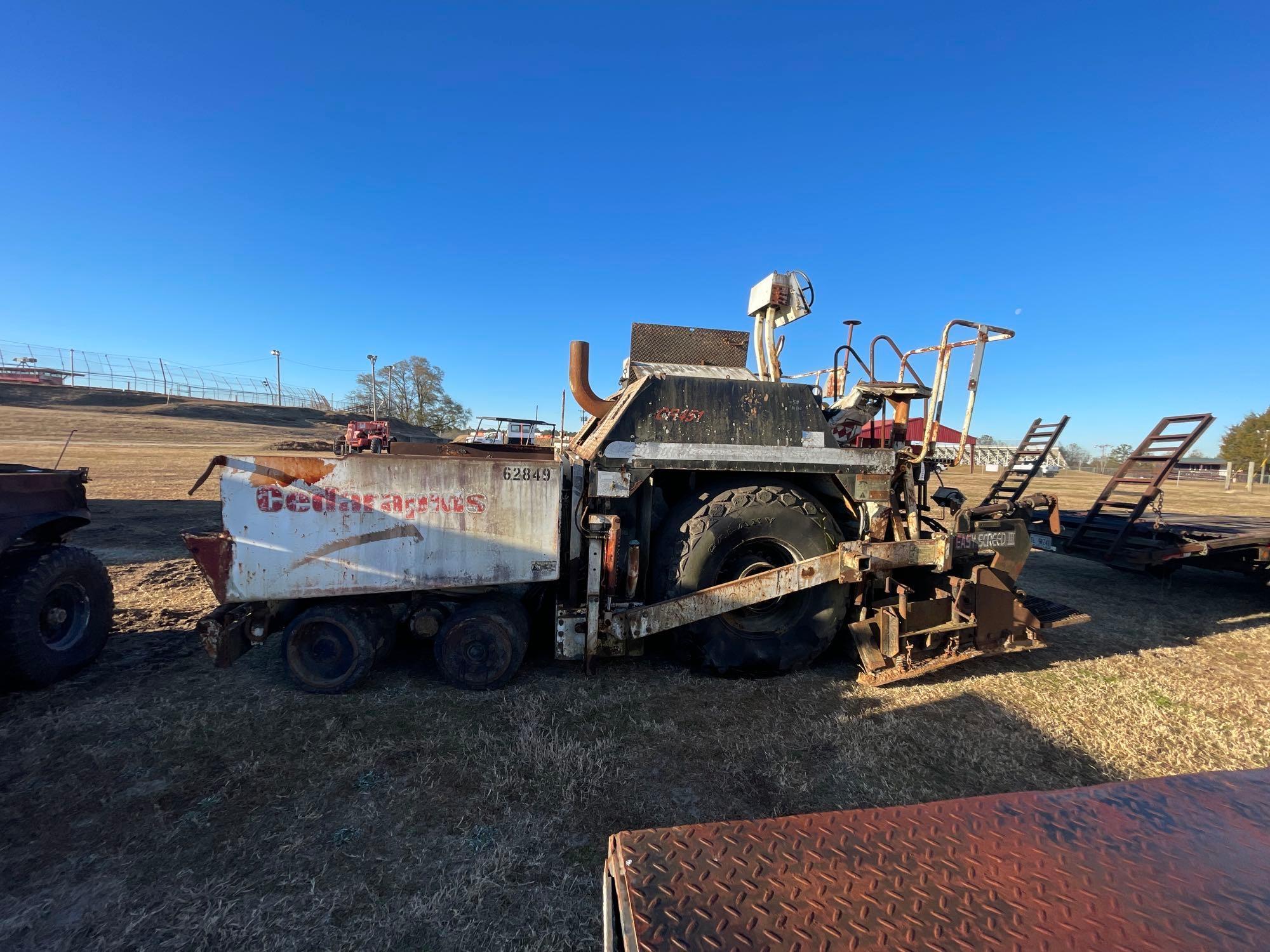 550 - CEDAR RAPIDS EASY SCREED III ASPHALT PAVER