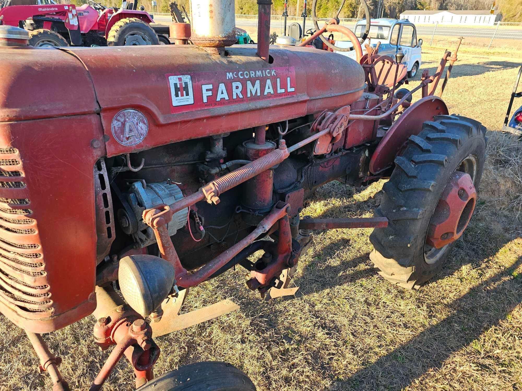 682 - MCCORMICK FARMALL SUPER A