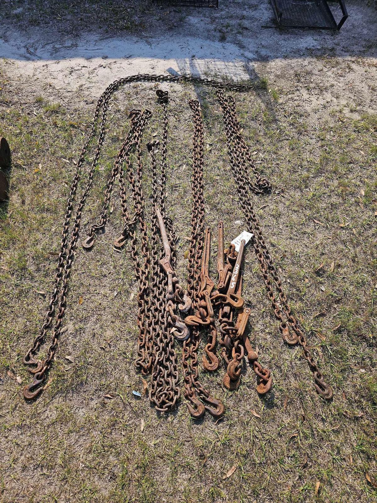 2365 - 5 CHAIN BUCKS & 5 - 5/16" CHAINS