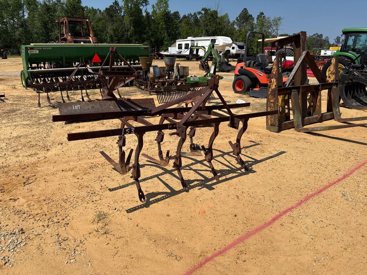 153 - 2 ROW CULTIVATOR