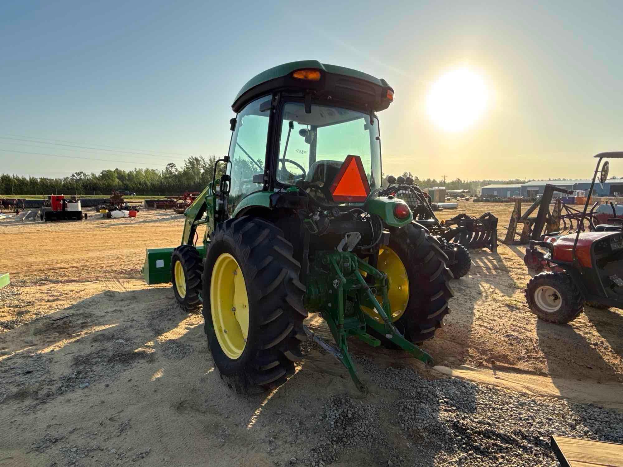 168 - JOHN DEERE 4052R 4WD CAB TRACTOR