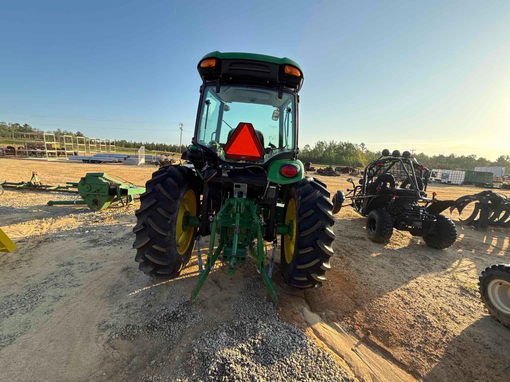 168 - JOHN DEERE 4052R 4WD CAB TRACTOR