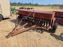 327 - 10' MASSEY FERGUSON GRAIN DRILL